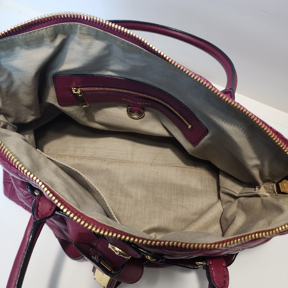 Marc Jacobs Quilted Leather 'Bruna' Tote Bag - Picture 11 of 13